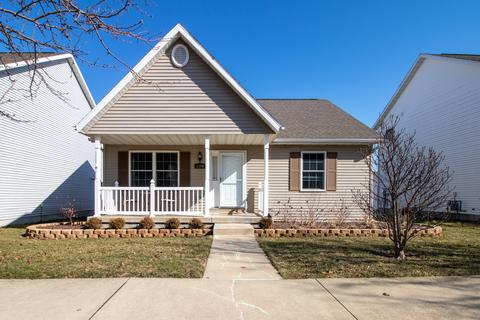1106 Ogelthorpe Ave, Normal, IL 61761 photo 1