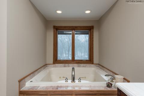 450 E Circle Dr, New Lenox, IL 60451 photo 25