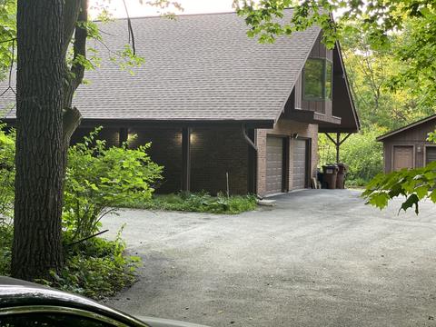 450 E Circle Dr, New Lenox, IL 60451 photo 2