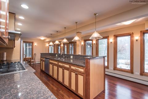 450 E Circle Dr, New Lenox, IL 60451 photo 13