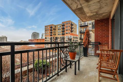 5 E 14th Pl #603, Chicago, IL 60605 photo 8