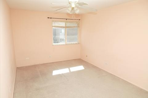 910 Beau Dr #307, Des Plaines, IL 60016 photo 5