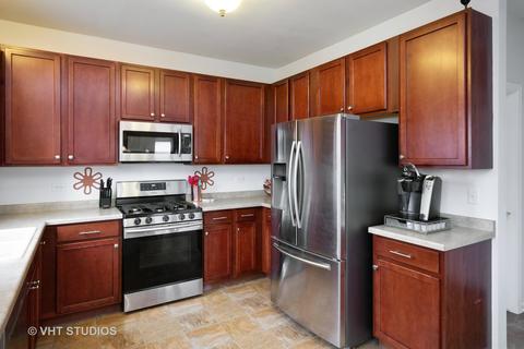 7413 Fordham Ln, Plainfield, IL 60586 photo 4