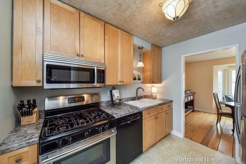 1702 E Liberty Dr, Wheaton, IL 60187 photo 4
