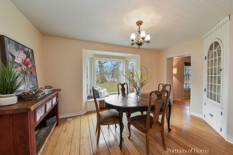 1702 E Liberty Dr, Wheaton, IL 60187 photo 5