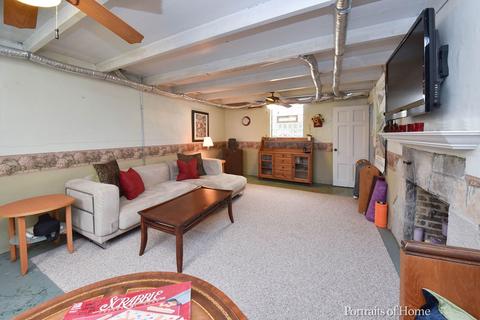 1702 E Liberty Dr, Wheaton, IL 60187 photo 15