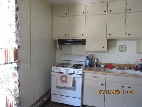 566 Walnut Ave, Elgin, IL 60123 photo 11