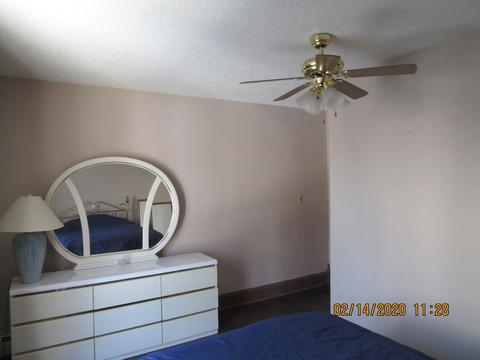 566 Walnut Ave, Elgin, IL 60123 photo 7