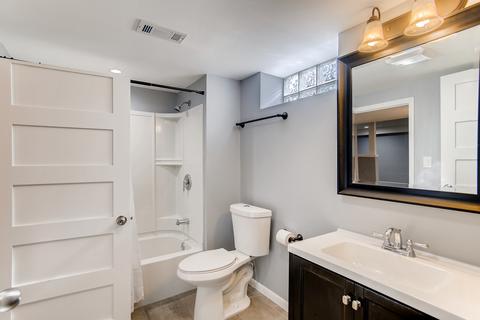 1102 E Illinois St, Wheaton, IL 60187 photo 18