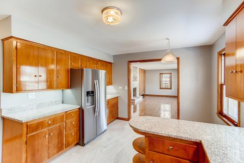 1102 E Illinois St, Wheaton, IL 60187 photo 6