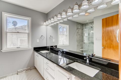 1102 E Illinois St, Wheaton, IL 60187 photo 13