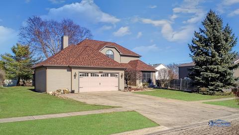 4704 Crystal Trl, Mchenry, IL 60050 photo 1