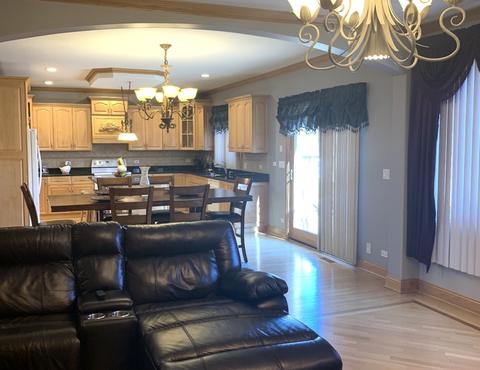 8235 Oak Park Ave, Burbank, IL 60459 photo 9