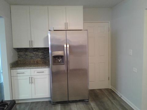 2748 Circle Dr, Markham, IL 60428 photo 7
