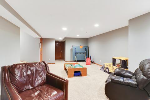 900 Dresser Dr, Normal, IL 61761 photo 31