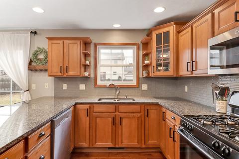 900 Dresser Dr, Normal, IL 61761 photo 8