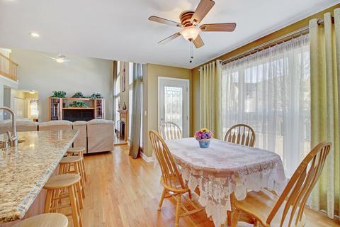 2316 Coneflower Ln, Algonquin, IL 60102 photo 10