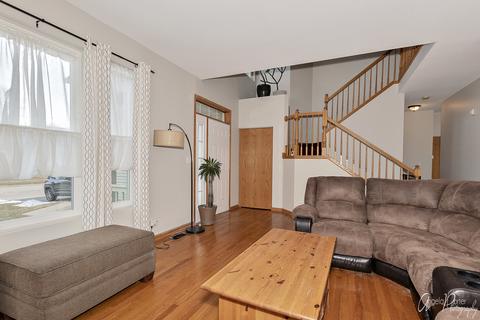 142 Oakton St, Mchenry, IL 60050 photo 4