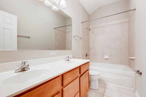 508 Prestwick Ln, Wheeling, IL 60090 photo 9