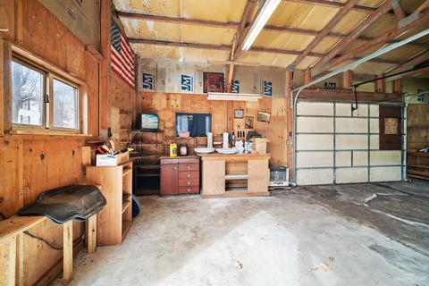 9087 N Main St, Leaf River, IL 61047 photo 7
