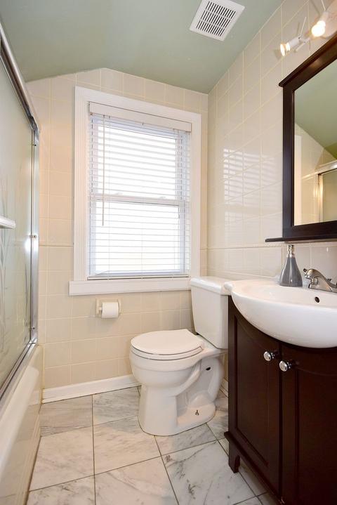 2428 S 20th Ave, Broadview, IL 60155 photo 16