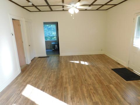 521 N Main St, Algonquin, IL 60102 photo 6