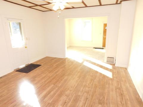 521 N Main St, Algonquin, IL 60102 photo 7
