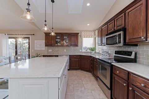 39 Pebblebrook Ct, Bloomington, IL 61705 photo 11