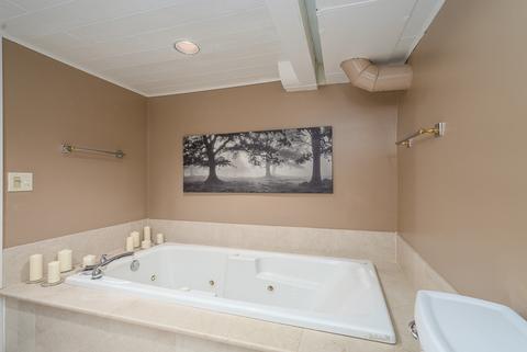 611 E Main St, Morris, IL 60450 photo 18