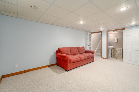 611 E Main St, Morris, IL 60450 photo 10