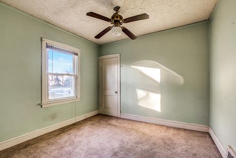 1663 Van Buren Ave, Des Plaines, IL 60018 photo 10