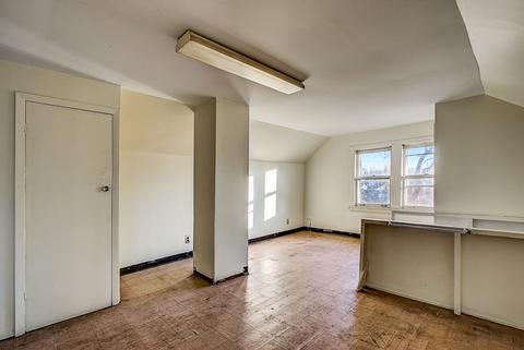 1663 Van Buren Ave, Des Plaines, IL 60018 photo 16