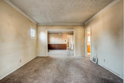 1663 Van Buren Ave, Des Plaines, IL 60018 photo 6