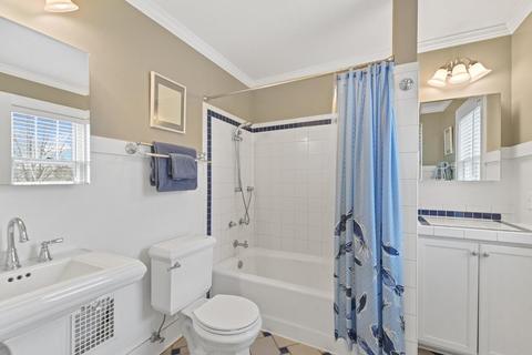 417 S Naperville Rd, Wheaton, IL 60187 photo 11