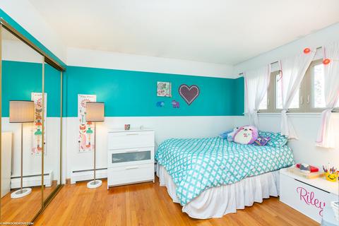 2010 Morse Ave, Des Plaines, IL 60018 photo 16
