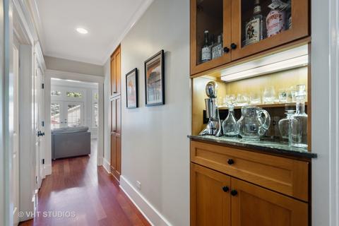 2121 Forestview Rd, Evanston, IL 60201 photo 18