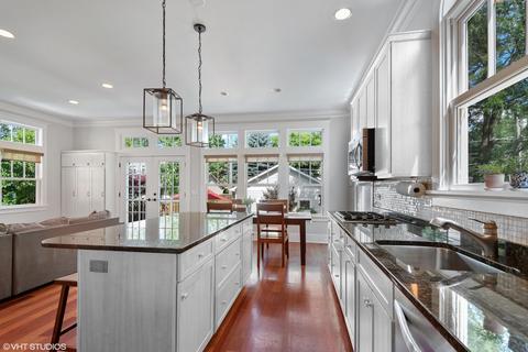 2121 Forestview Rd, Evanston, IL 60201 photo 35