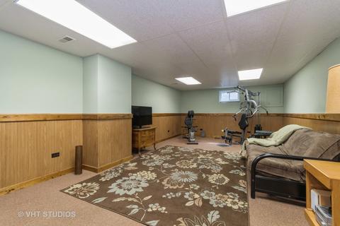 455 Appleton Dr, Batavia, IL 60510 photo 16