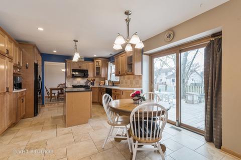 455 Appleton Dr, Batavia, IL 60510 photo 3