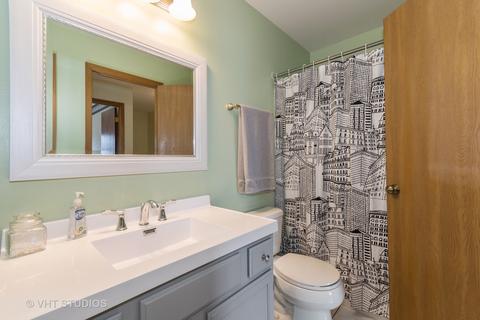 455 Appleton Dr, Batavia, IL 60510 photo 15