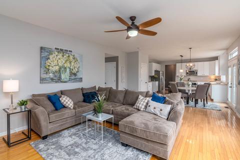 1304 Bay Meadows Dr, Bartlett, IL 60103 photo 17