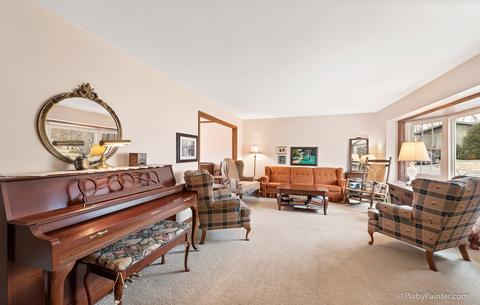 526 Stevens Ct, Sleepy Hollow, IL 60118 photo 7