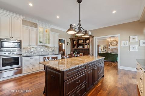 36685 Devon Ct, Wadsworth, IL 60083 photo 8