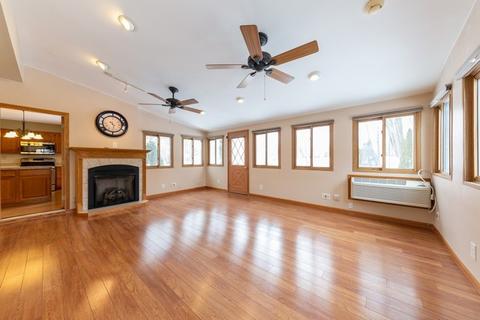 3900 Maple Ave, Mchenry, IL 60050 photo 11