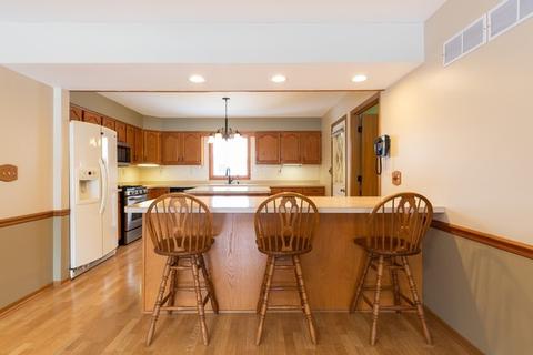 3900 Maple Ave, Mchenry, IL 60050 photo 7