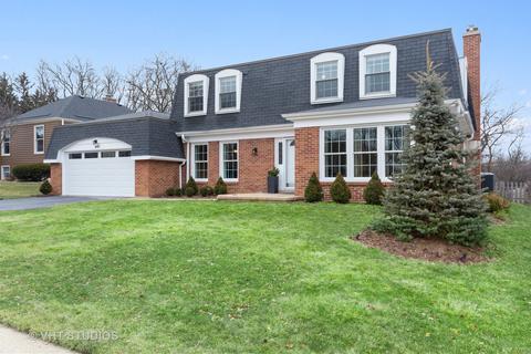 1449 Creekside Dr, Wheaton, IL 60189 photo 1