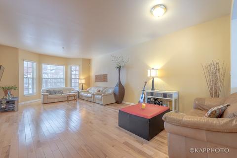 685 Prestwick Ln, Wheeling, IL 60090 photo 4