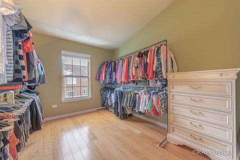 685 Prestwick Ln, Wheeling, IL 60090 photo 20