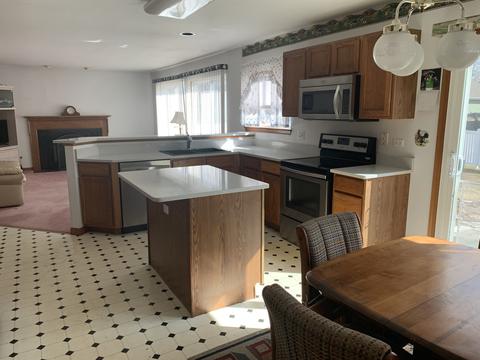 3257 Stratton Ln, Aurora, IL 60507 photo 8