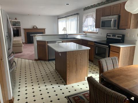 3257 Stratton Ln, Aurora, IL 60507 photo 7